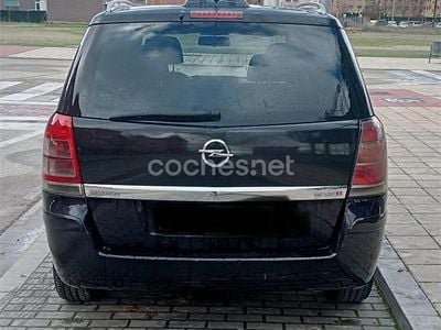 Negro Usado 2007 Opel Zafira Cosmo Monovolumen | 2950 € (Caro)