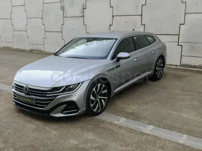 Usado VW Arteon R-line 150 HP (110 kW) 2022 Cinzento Carrinha