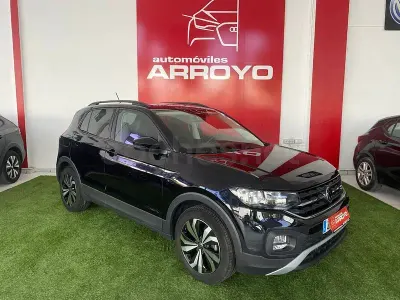 Usado VW T-Cross Advance 110 CV (80 kW) 2022 Negro SUV