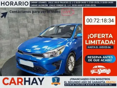 Usado Kia Rio 101 CV (74 kW) 2021 Azul SUV