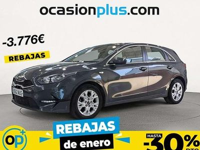 Gris Usado 2023 Kia Ceed Utilitario | 14.537 € (Buen precio)