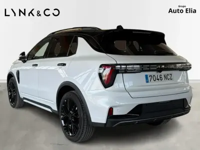 Usado Lynk & Co 01