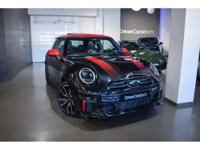 Usado Mini John Cooper Works 231 CV (169 kW) 2026 Negro Utilitario