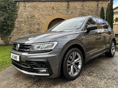 Usado VW Tiguan R-line 150 CV (110 kW) 2020 Gris / plata SUV