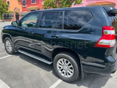 Usado Toyota Land Cruiser Limited 177 CV (130 kW) 2017 Azul SUV