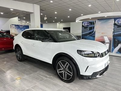 Amarillo Usado 2024 Ford Capri Premium | 39.900 € (Buen precio)