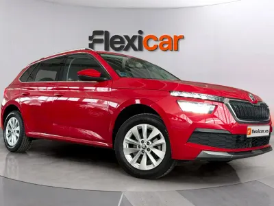 Usado Skoda Kamiq Selection 150 CV (110 kW) 2024 Rojo SUV