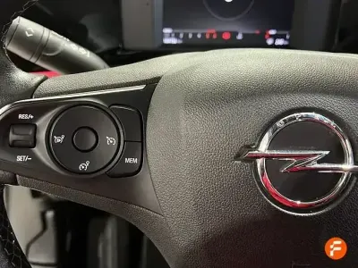 Usado Opel Mokka GS Line 110 CV (80 kW) 2021 Blanco SUV