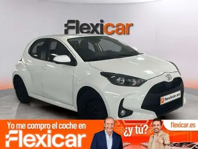 Usado Toyota Yaris Edition 125 CV (91 kW) 2023 Blanco Utilitario