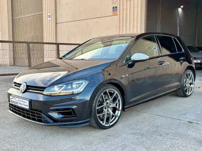 Usado VW Golf VII R 310 CV (228 kW) 2017 Negro Berlina