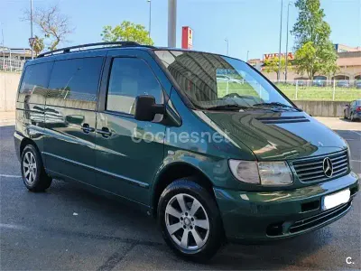 Usado Mercedes V220 122 CV (89 kW) 2003 Verde Monovolumen