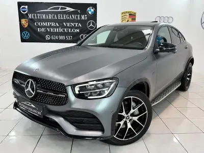 Usado Mercedes GLC300e 320 CV (235 kW) 2021 Gris / plata SUV