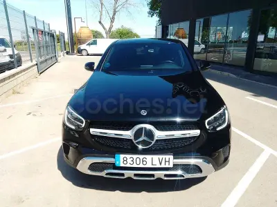 Usado Mercedes GLC300e 320 CV (235 kW) 2021 Negro SUV