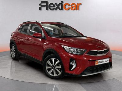 Rojo Usado 2023 Kia Stonic SUV | 13.490 € (Buen precio)