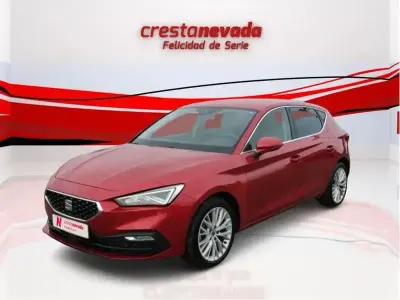 Käytetty Seat Leon XCELLENCE 150 HP (110 kW) 2021 Kulta Sedan