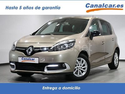 Beige Usado 2015 Renault Scénic III LIMITED Monovolumen | 7490 € (Precio justo)