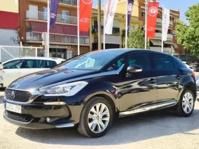 Usado DS Automobiles DS5 Style 119 CV (87 kW) 2017 Negro Utilitario