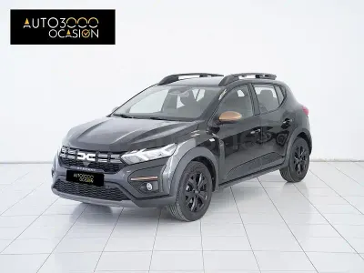 Usado Dacia Sandero Expression 101 HP (74 kW) 2025 Preto Sedan