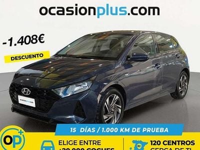 Usado Hyundai i20 101 CV (74 kW) 2022 Gris Utilitario