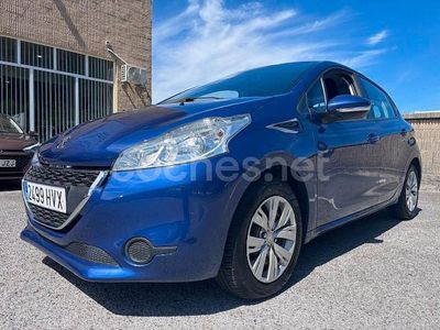 Usado Peugeot 208 Active 68 CV (50 kW) 2014 Azul Utilitario