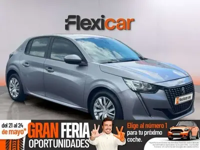 Usado Peugeot 208 Active 101 CV (74 kW) 2021 Gris Utilitario
