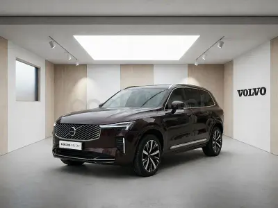 Usado Volvo XC90 Core 250 CV (183 kW) 2025 Granate SUV