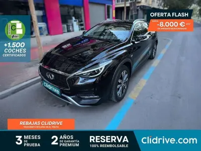 Usado Infiniti QX30 Premium 170 CV (125 kW) 2018 Negro SUV