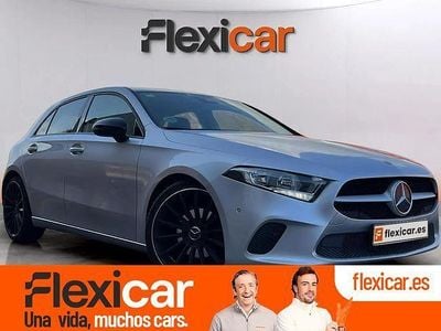 Usado Mercedes A180 116 CV (85 kW) 2019 Gris Berlina