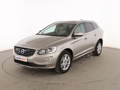 Usado Volvo XC60 Summum 190 CV (139 kW) 2016 Gris SUV