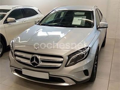 Usado Mercedes GLA220 Urban 170 CV (125 kW) 2014 Gris / plata SUV