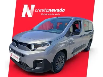 Usado Citroën Berlingo 130 CV (95 kW) 2025 Gris / plata Monovolumen