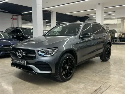 Usado Mercedes GLC300e 306 CV (225 kW) 2022 Gris SUV