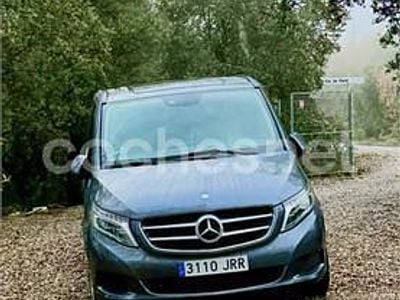 Usado Mercedes V220 Exclusive 163 CV (119 kW) 2016 Gris / plata Monovolumen