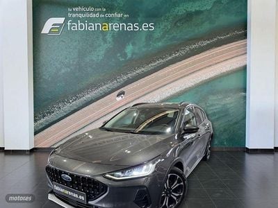 Usado Ford Focus Active 155 CV (114 kW) 2022 Gris Berlina