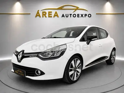Usado Renault Clio IV 90 CV (66 kW) 2015 Blanco Berlina