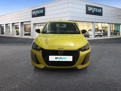 Usado Peugeot 208 Active 100 CV (73 kW) 2024 Dorado Utilitario