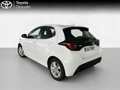 Usado Toyota Yaris Edition 125 CV (91 kW) 2023 Blanco Utilitario
