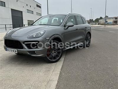 Usado Porsche Cayenne Turbo S 550 CV (404 kW) 2013 Gris / plata SUV