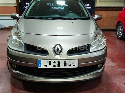 Renault Clio II
