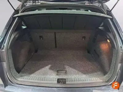Usado Seat Arona FR 110 CV (80 kW) 2023 Gris SUV