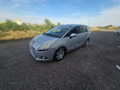 Usado Peugeot 5008