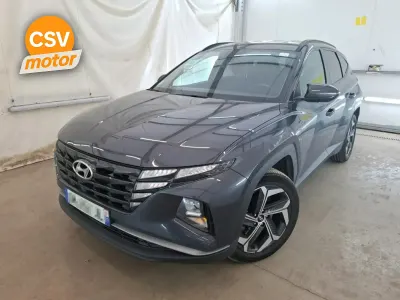 Usado Hyundai Tucson 265 CV (194 kW) 2023 Gris SUV