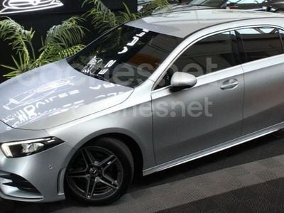 Gris / plata Usado 2019 Mercedes A200 Berlina | 23.990 € (Precio justo)