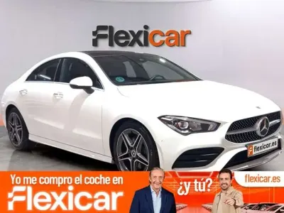Usado Mercedes CLA200 150 CV (110 kW) 2023 Blanco Coupe