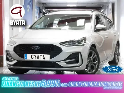 Usado Ford Focus ST-Line 155 CV (114 kW) 2024 Gris Familiar