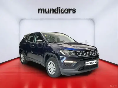 Usado Jeep Compass Sport 120 CV (88 kW) 2018 Negro SUV
