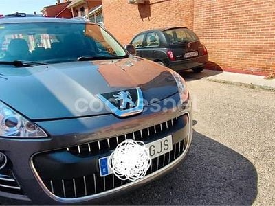 Peugeot 4007