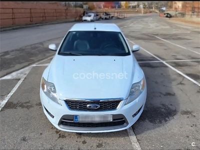 Usado Ford Mondeo Titanium 140 CV (102 kW) 2009 Blanco Berlina