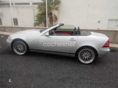 Usado Mercedes SLK200 136 CV (100 kW) 1996 Gris / plata Descapotable