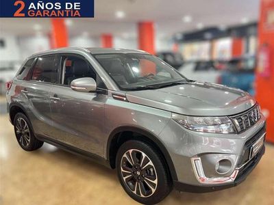 Gris / plata Usado 2022 Suzuki Vitara GLX SUV | 23.490 € (Un poco caro)
